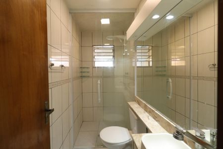 Casa à venda com 200m², 2 quartos e 1 vaga