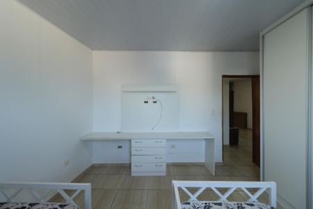 Casa à venda com 200m², 2 quartos e 1 vaga