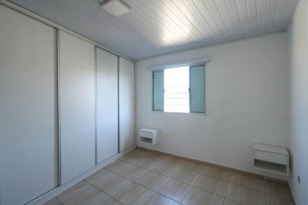 Casa à venda com 200m², 2 quartos e 1 vaga Casa à venda com 200m², 2 quartos e 1 vagaCasa 02