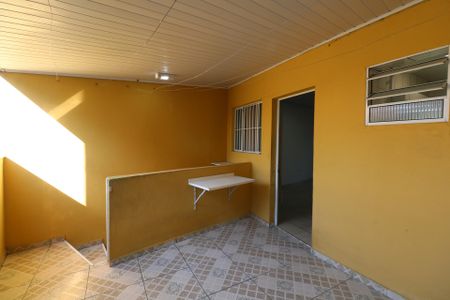Casa à venda com 200m², 2 quartos e 1 vaga Casa à venda com 200m², 2 quartos e 1 vagaCasa 02