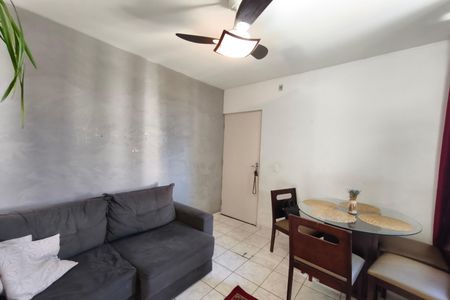 Sala de apartamento à venda com 2 quartos, 50m² em Recanto do Sol I, Campinas