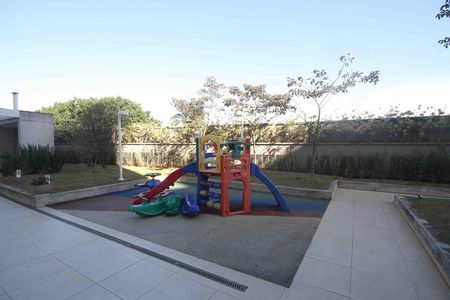 Apartamento à venda com 80m², 3 quartos e 2 vagasÁrea comum - Playground