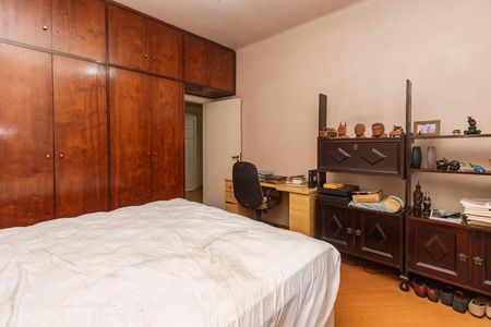 Casa à venda com 4 quartos, 140m² em Vila Congonhas, São Paulo