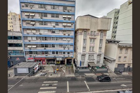 Apartamento para alugar com 70m², 3 quartos e sem vaga