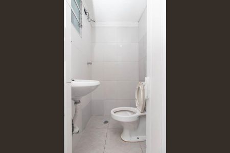 Casa para alugar com 40m², 1 quarto e sem vaga Casa para alugar com 40m², 1 quarto e sem vagaBanheiro