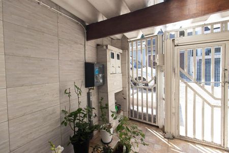 Casa para alugar com 40m², 1 quarto e sem vaga Casa para alugar com 40m², 1 quarto e sem vagaEntrada