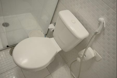 Banheiro de apartamento para alugar com 2 quartos, 70m² em Pompeia, São Paulo