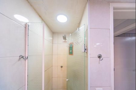 Banheiro  de apartamento para alugar com 2 quartos, 52m² em Parque Erasmo Assunção, Santo André