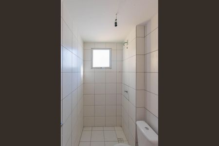 Apartamento à venda com 48m², 2 quartos e 1 vaga Apartamento à venda com 48m², 2 quartos e 1 vagaBanheiro