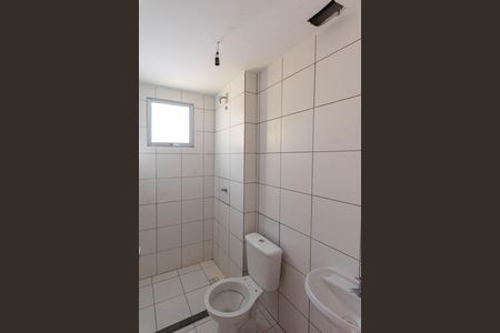 Apartamento à venda com 48m², 2 quartos e 1 vaga Apartamento à venda com 48m², 2 quartos e 1 vagaBanheiro