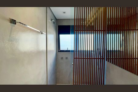 Apartamento para alugar com 120m², 2 quartos e 3 vagas Apartamento para alugar com 120m², 2 quartos e 3 vagasBanheiro da Suíte 2