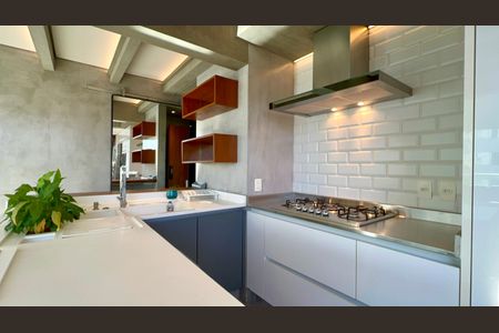 Apartamento para alugar com 120m², 2 quartos e 3 vagas Apartamento para alugar com 120m², 2 quartos e 3 vagasCozinha