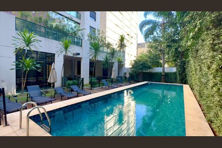 Apartamento para alugar com 120m², 2 quartos e 3 vagas Apartamento para alugar com 120m², 2 quartos e 3 vagasPiscina