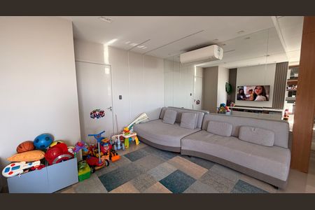 Sala de apartamento à venda com 3 quartos, 106m² em Jardim Atlantico, Goiânia