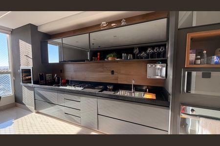Apartamento à venda com 106m², 3 quartos e 2 vagas Apartamento à venda com 106m², 3 quartos e 2 vagasCozinha