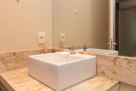 Apartamento para alugar com 2 quartos, 68m² em Partenon, Porto Alegre