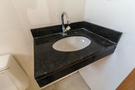 Apartamento para alugar com 38m², 2 quartos e sem vaga Apartamento para alugar com 38m², 2 quartos e sem vagaBanheiro