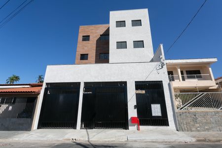 Fachada  de apartamento para alugar com 2 quartos, 38m² em Parada Xv de Novembro, São Paulo