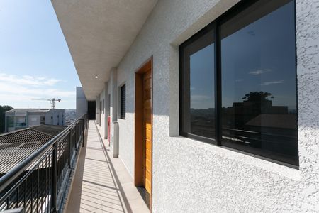 Entrada  de apartamento para alugar com 2 quartos, 38m² em Parada Xv de Novembro, São Paulo