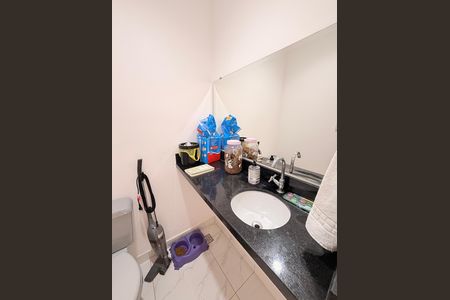 Casa à venda com 403m², 5 quartos e 3 vagasLavabo - Casa 2