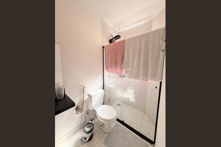 Casa à venda com 403m², 5 quartos e 3 vagasBanheiro da Suíte 1- Casa 2