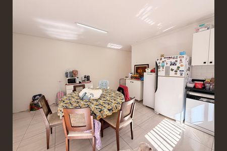 Casa à venda com 403m², 5 quartos e 3 vagasCozinha - Casa 2