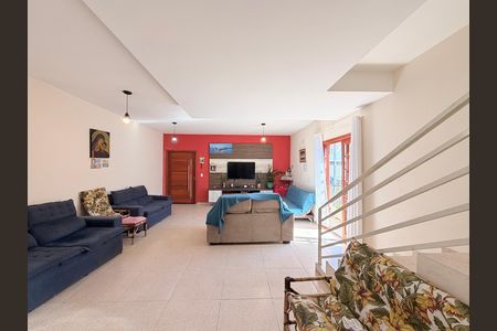 Casa à venda com 403m², 5 quartos e 3 vagasSala 