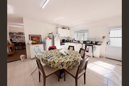 Casa à venda com 403m², 5 quartos e 3 vagasCozinha - Casa 2