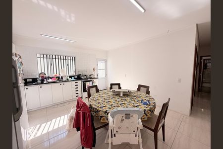 Casa à venda com 403m², 5 quartos e 3 vagasCozinha - Casa 2