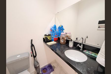 Casa à venda com 403m², 5 quartos e 3 vagasLavabo - Casa 2