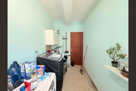 Casa à venda com 403m², 5 quartos e 3 vagasÁrea de Serviço