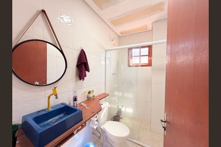 Casa à venda com 403m², 5 quartos e 3 vagasBanheiro Social