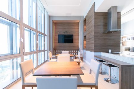 Apartamento para alugar com 38m², 1 quarto e 1 vaga Apartamento para alugar com 38m², 1 quarto e 1 vagaÁrea comum - Salão de festas