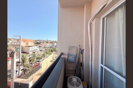 Sacada de apartamento para alugar com 2 quartos, 46m² em Vila Tupi, Várzea Paulista