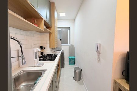 Cozinha de apartamento para alugar com 2 quartos, 46m² em Vila Tupi, Várzea Paulista