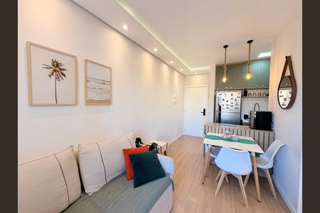 Sala de apartamento para alugar com 2 quartos, 46m² em Vila Tupi, Várzea Paulista