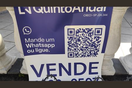 Casa à venda com 156m², 3 quartos e 5 vagas