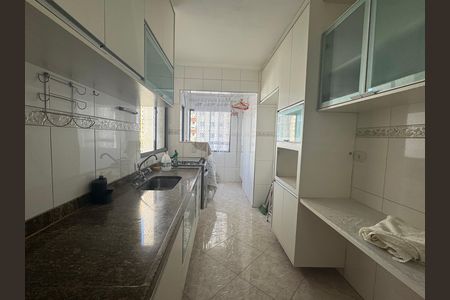 Cozinha de apartamento para alugar com 3 quartos, 86m² em Jd Bela Vista, Osasco