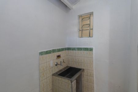 Casa para alugar com 78m², 2 quartos e sem vaga