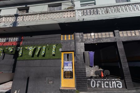 Casa para alugar com 78m², 2 quartos e sem vaga