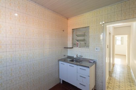 Casa para alugar com 78m², 2 quartos e sem vaga