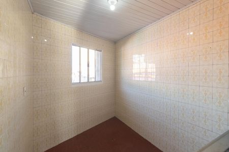 Casa para alugar com 78m², 2 quartos e sem vaga