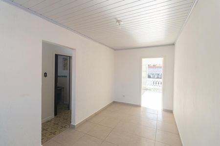 Casa para alugar com 78m², 2 quartos e sem vaga