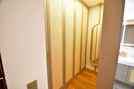 Apartamento à venda com 170m², 3 quartos e 3 vagasQuarto 3 - Suíte