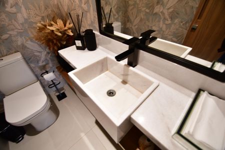 Apartamento à venda com 170m², 3 quartos e 3 vagasLavabo