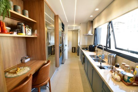 Apartamento à venda com 170m², 3 quartos e 3 vagasCozinha