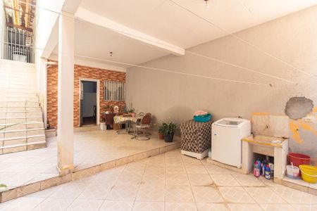 Quintal de casa à venda com 2 quartos, 125m² em Novo Osasco, Osasco