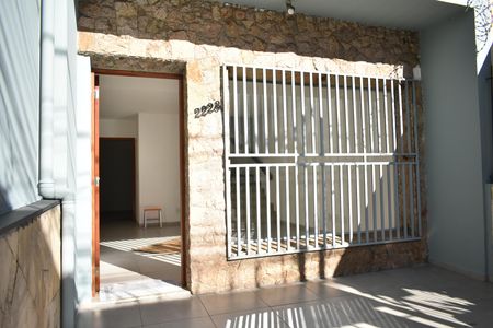 Garagem de casa para alugar com 3 quartos, 180m² em Planalto Paulista, São Paulo