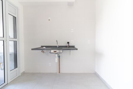 Cozinha  de apartamento à venda com 2 quartos, 42m² em Vila Vermelha, São Paulo