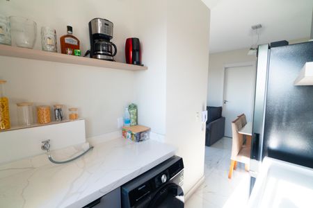 Apartamento à venda com 37m², 2 quartos e sem vaga Apartamento à venda com 37m², 2 quartos e sem vagaCozinha e Área de Serviço